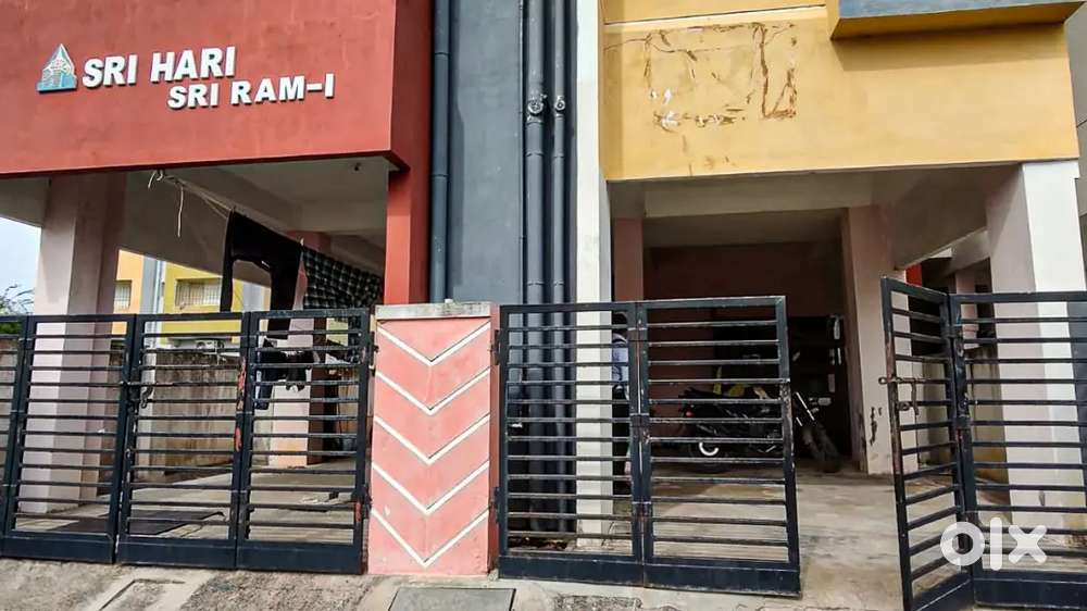 Padappai Salamangalam 2BHK Flat Bank Property