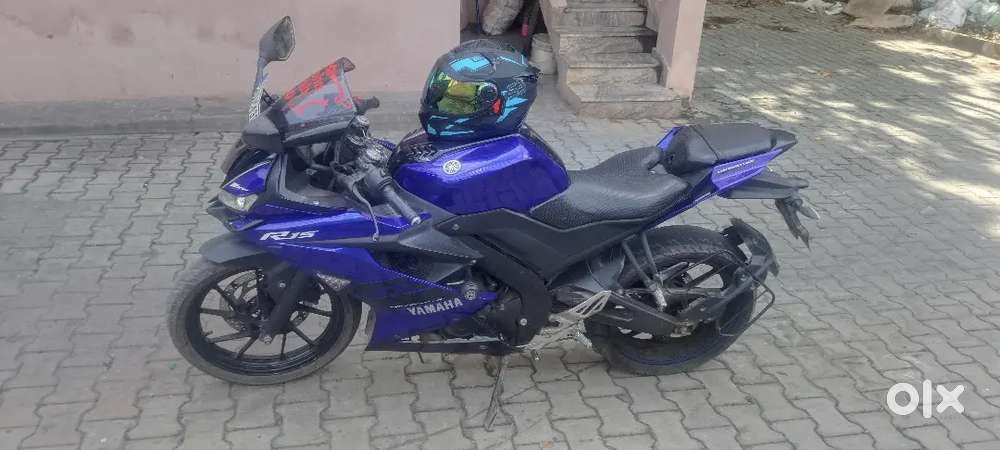 Good condition r15 v3.second owner