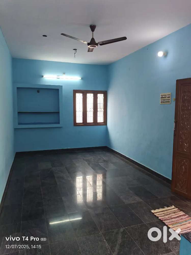 A spacious 2 BHK Near Collector Office , Kooraikundu road Virudhunagar