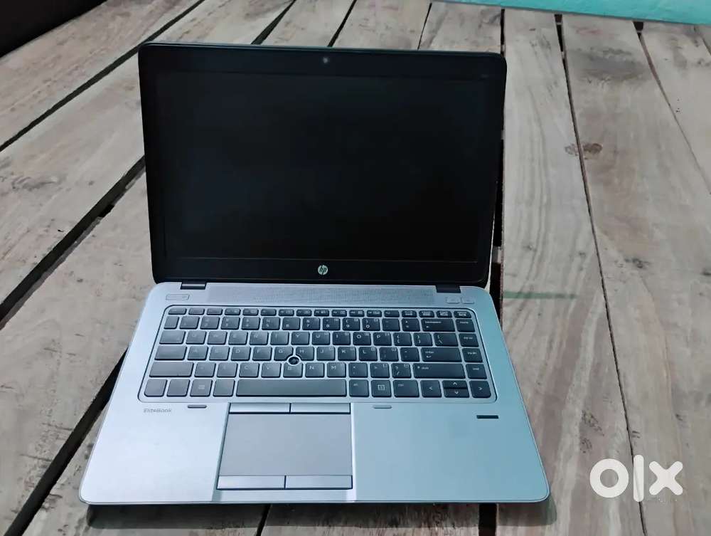 HP Elitebook 840 G2 - i5 - 5th generation