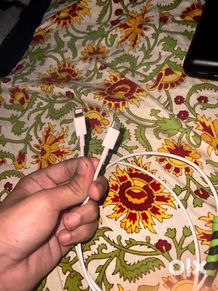 I phone charging original cable