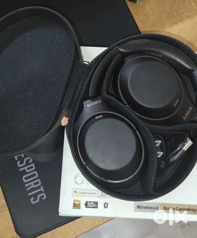 Sony WH-1000XM4 Wireless Industry Leading Noise Canceling