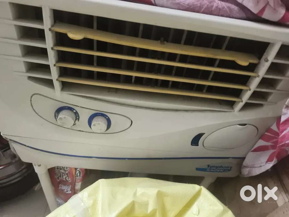 Symphony Mini cooler for sale in running condition