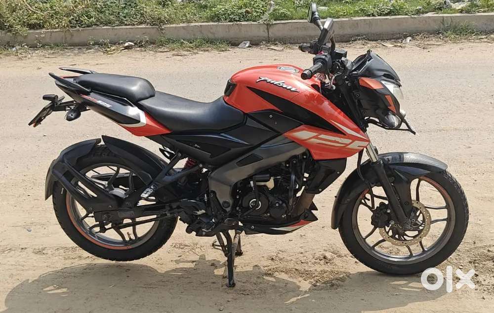 Bajaj pulsar n125 (2022) model