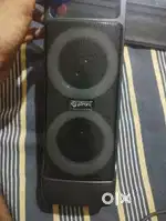 Blue tooth speaker with fm