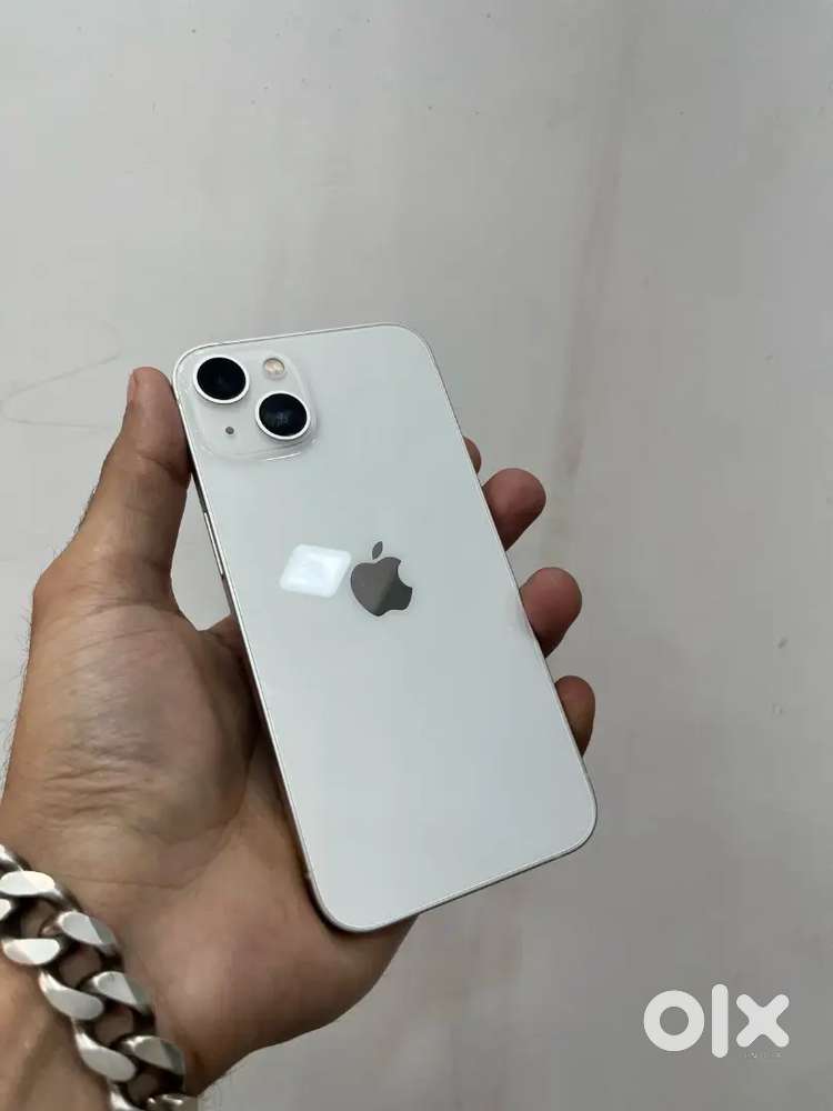 Selling my  5 month old iphone 14 need urgent money