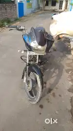 bajaj discover bule black color 125cc