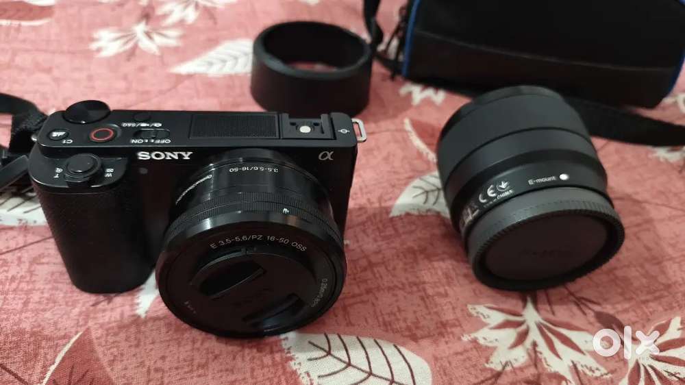 Sony ZE-V10 with kit lens for sell