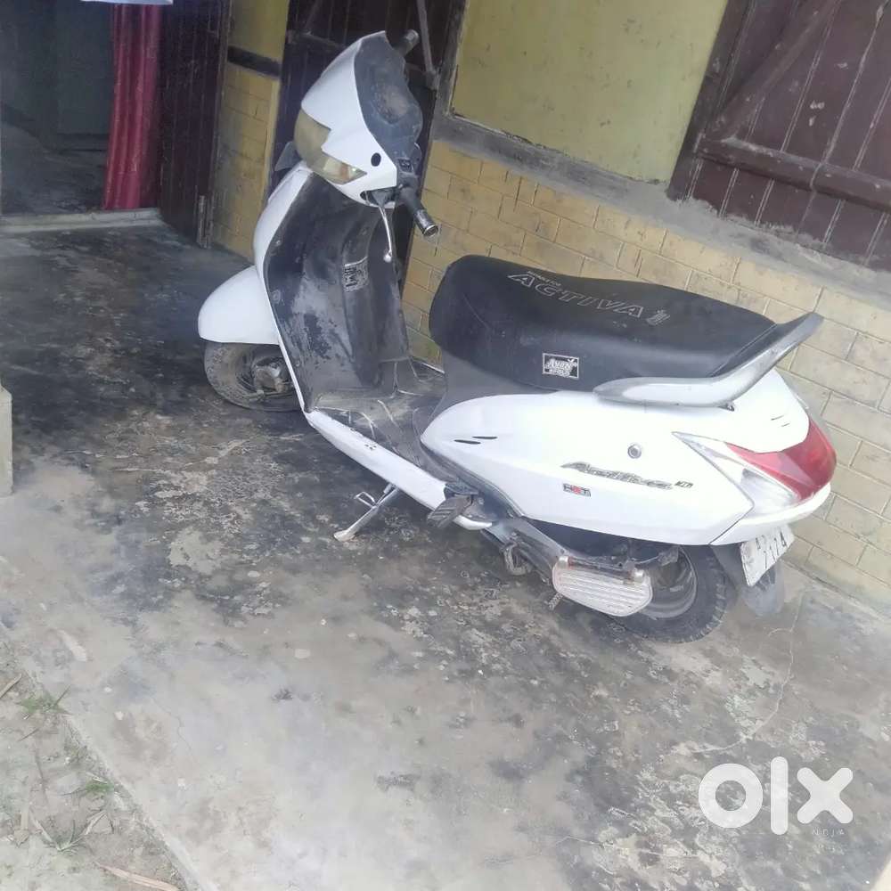 Fresh scooty