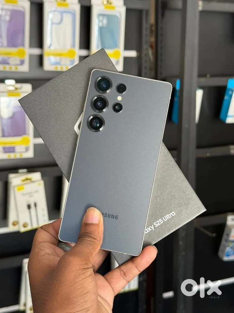 Sumsung s25 ultra 256 GB new condition with  and box.