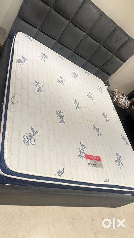 King size mattress