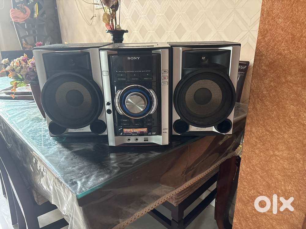 SONY music system 2600 watt