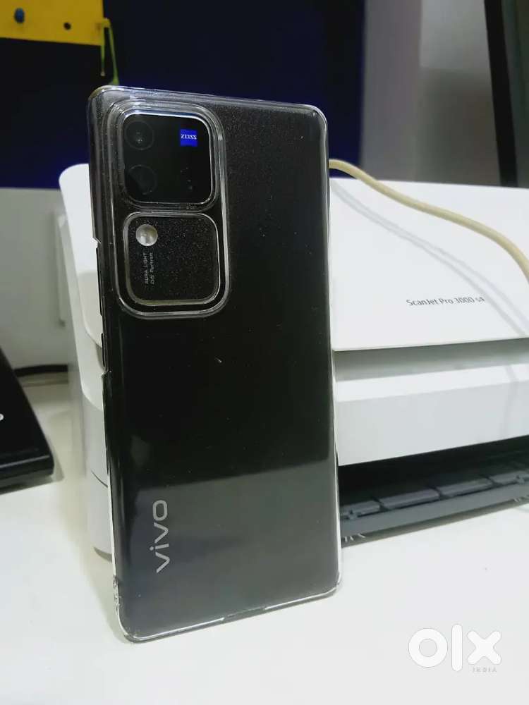 VIVO V30 PRO