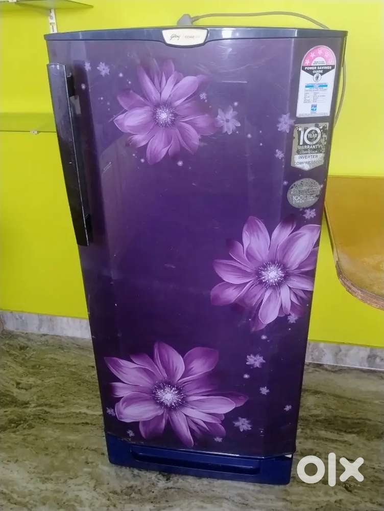 Fridge & washing machines Rs 12000