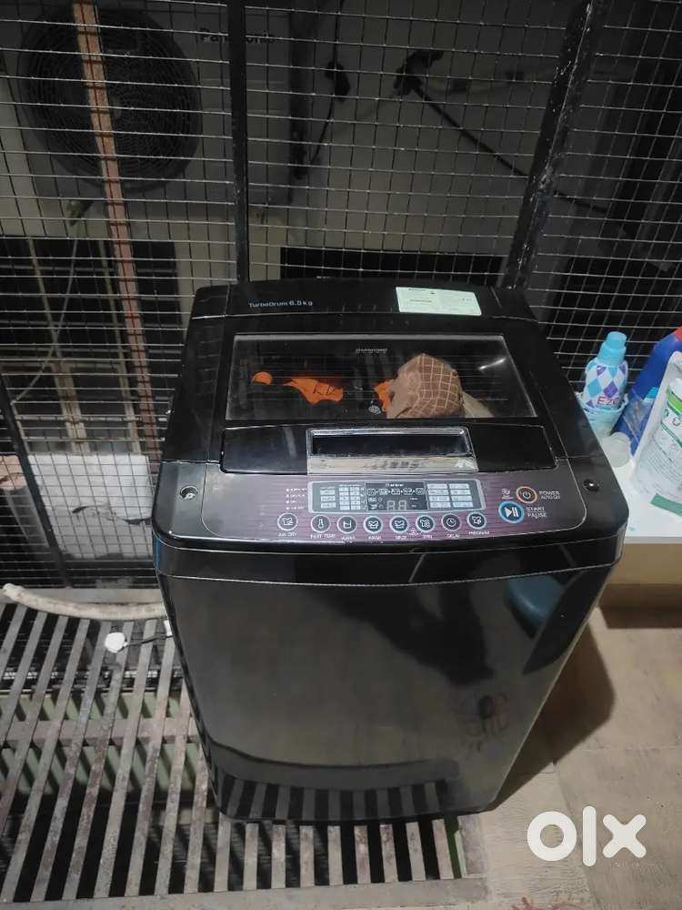 Fully automatic LG washing machine