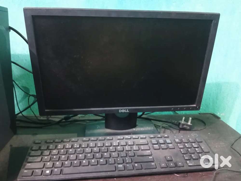 Dell Desktop Computer – Core i5, 4GB RAM, Full Setup