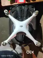 Dji  phontem 4 drone