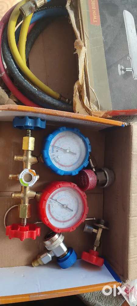 A/C gas filling @ 1500