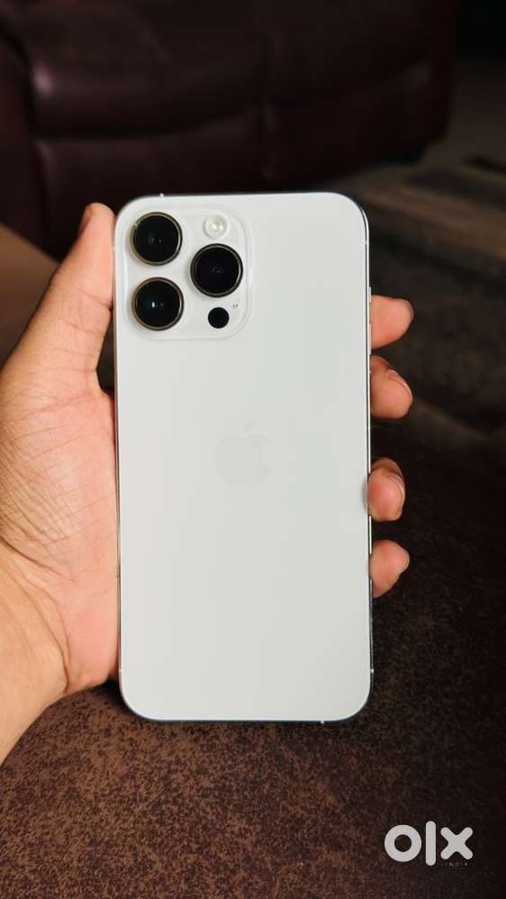 iPhone 14 Pro Max, 1TB, in pristine condition for sale