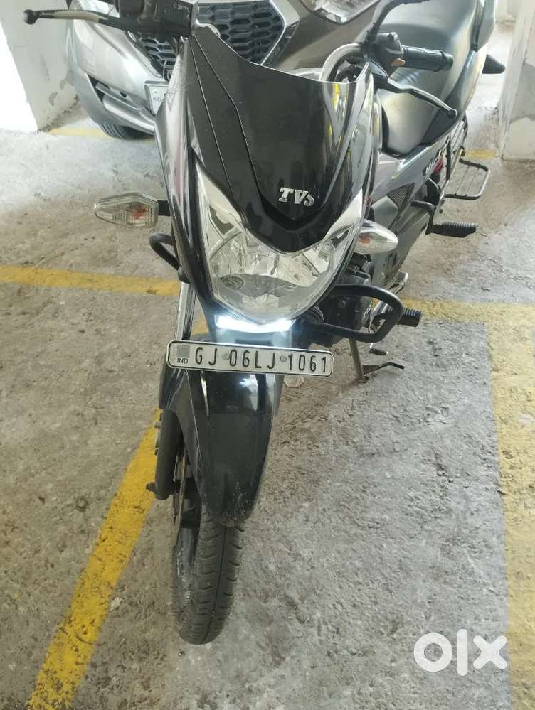 Tvs victor bike( carborator)