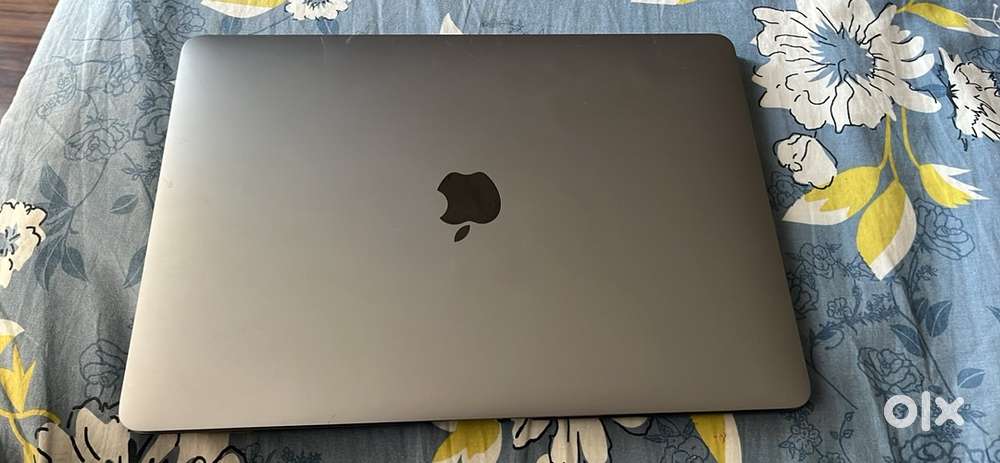 Apple MacBook Air M1