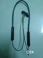 Bluetooth headphones