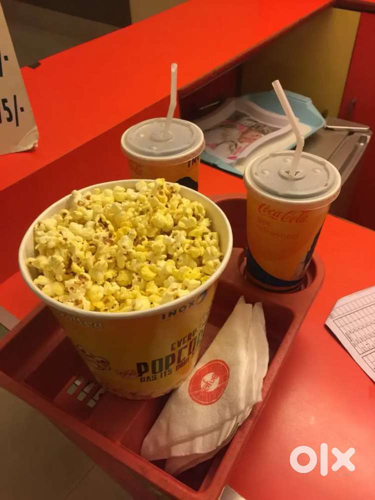 Require boy and girls for retail sell in Park Circus