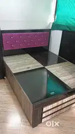 Queen size 5x6 ft. Bed