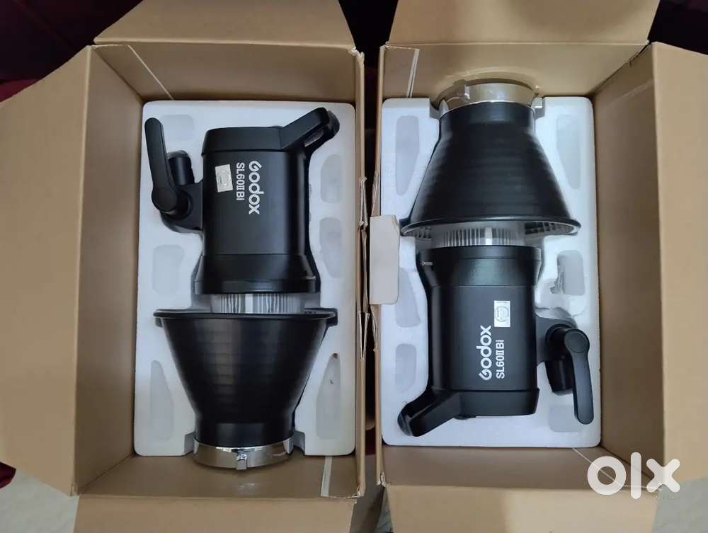 Godox Continues Light