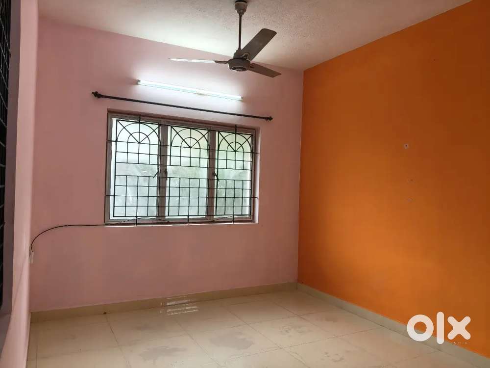 2400 SQFT LAND WITH 6 BHK INDIVIDUAL HOUSE SALE PUZHUTHIVAKKAM