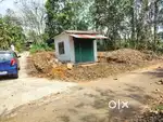 Vazhoor.chamampathal.5.cent.houseplot.centinu.1.,lakh