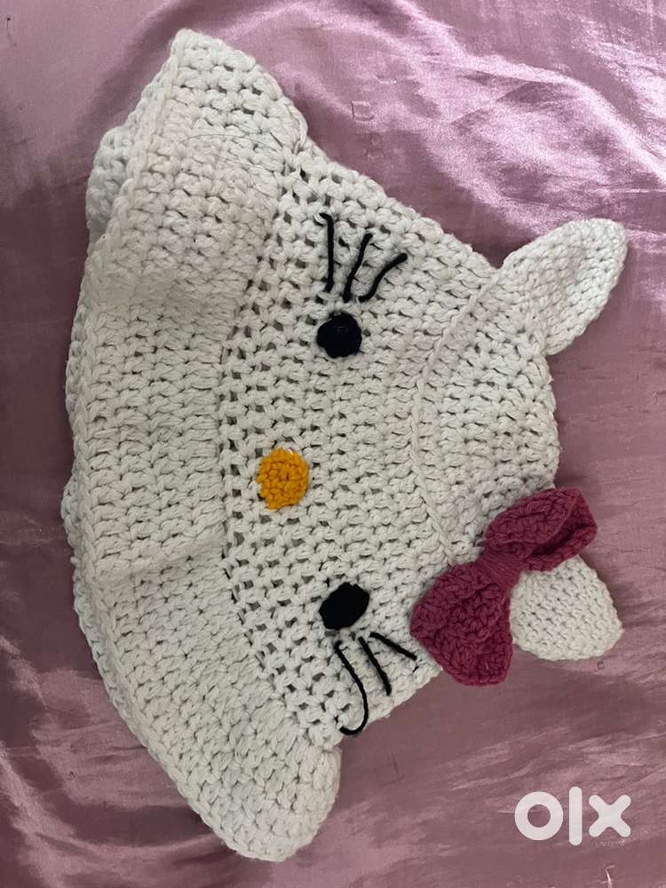 Crochet Hello Kitty Bucket hat
