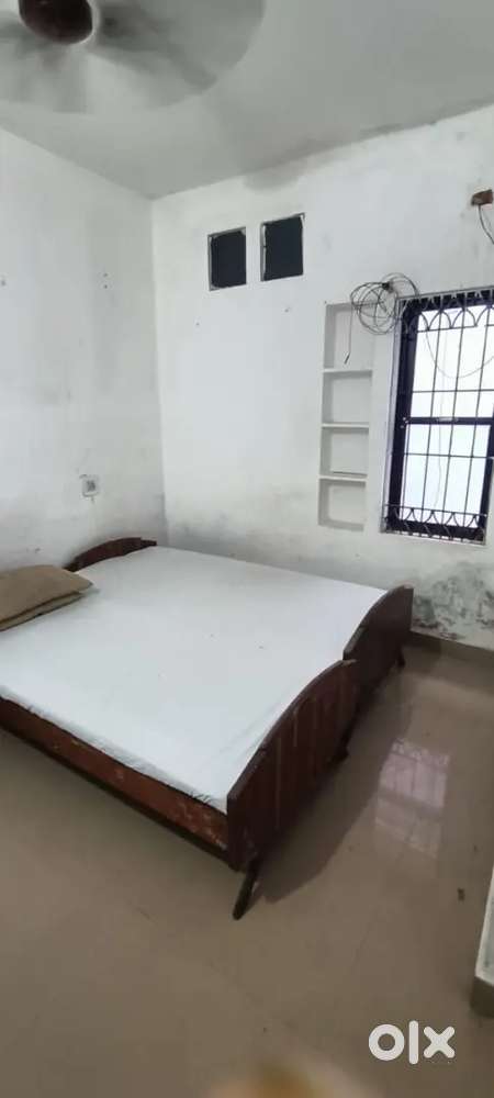 1 Bed room