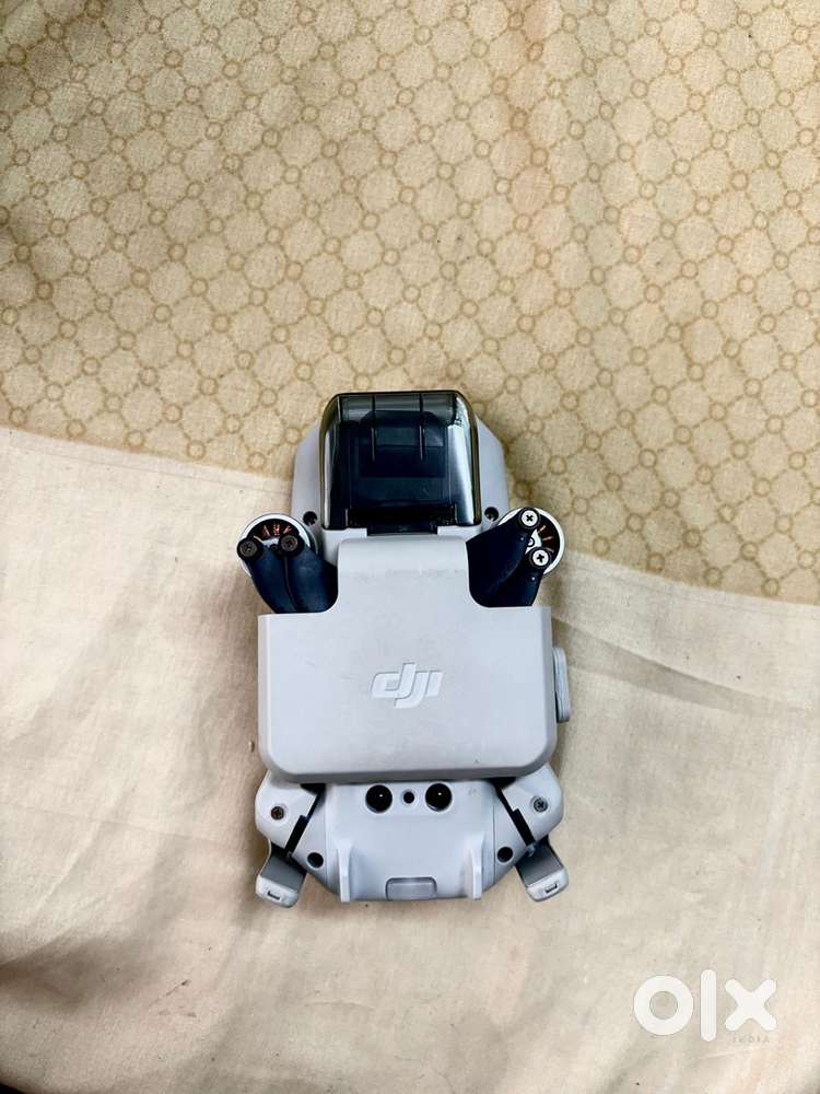 Dji mini 2 fly combo
