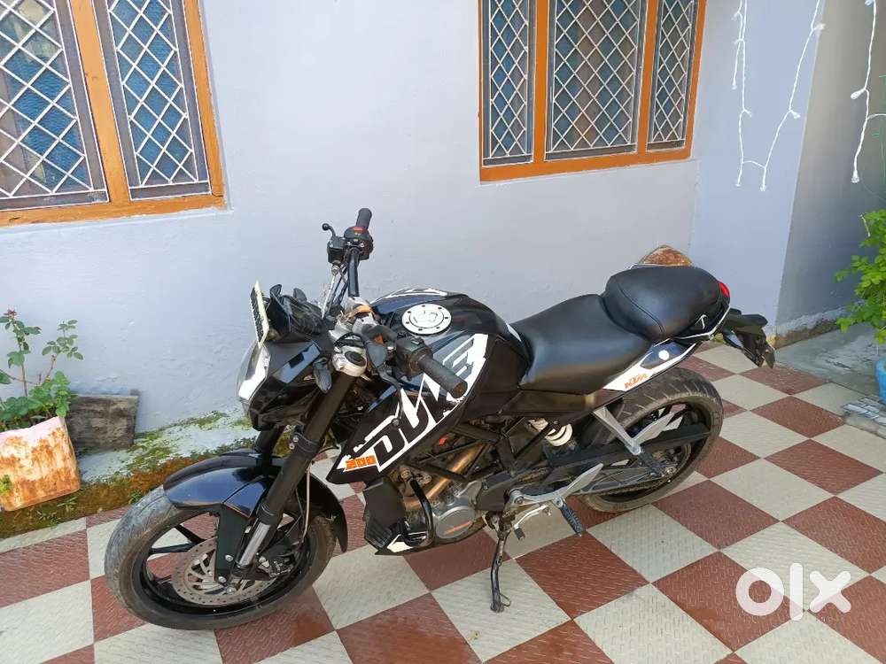 KTM Duke 200