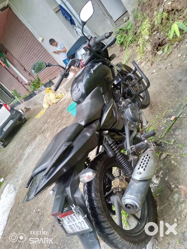 Bajaj pulser 150