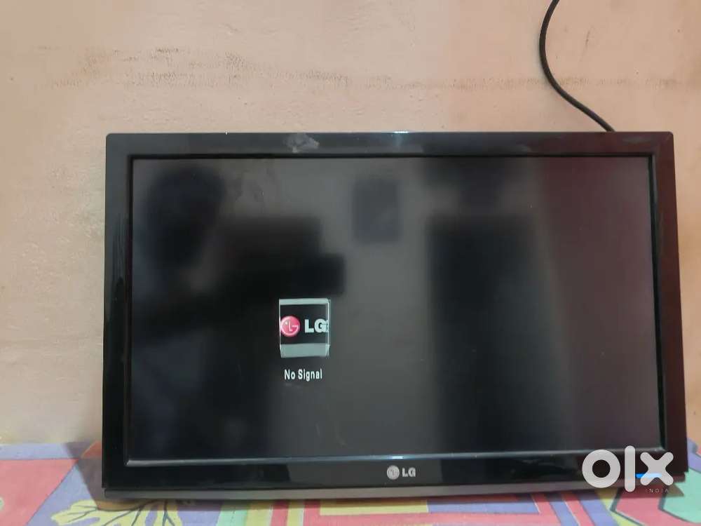 LG LED TV  24