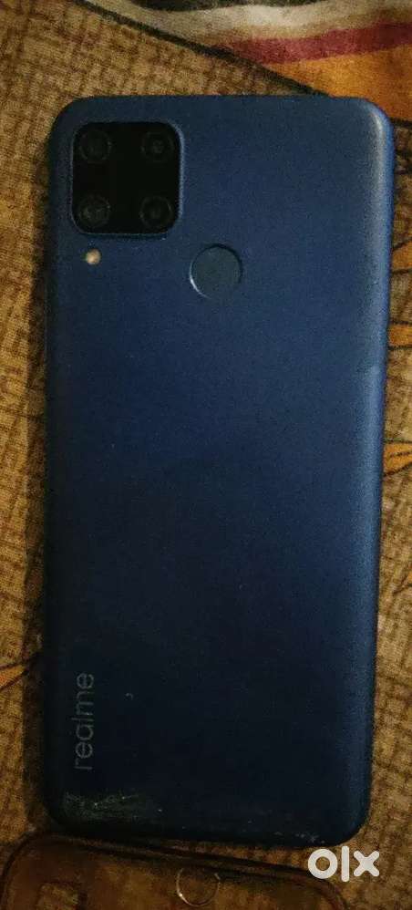 Realme c15