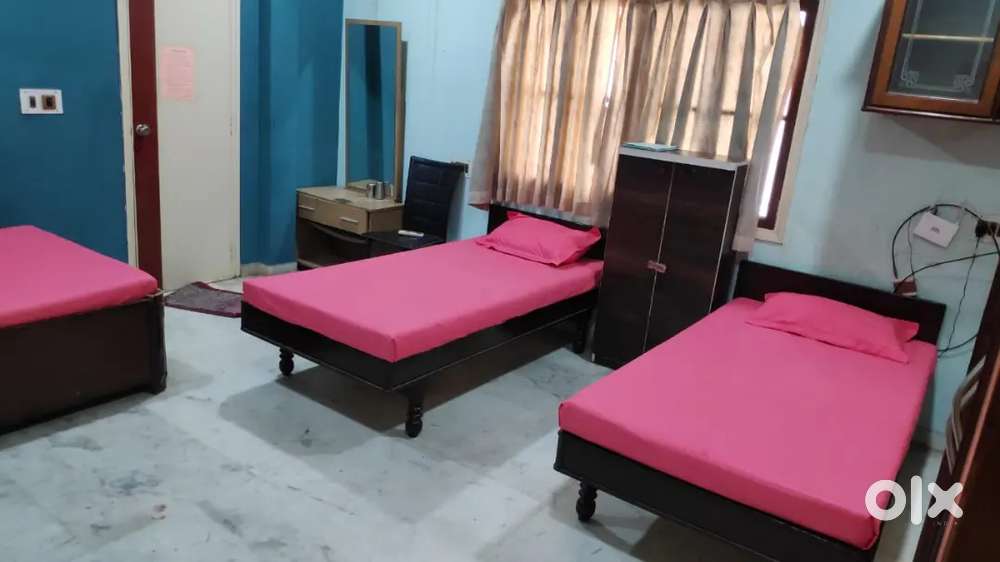 Safe and cleared Girls and Boys pg available