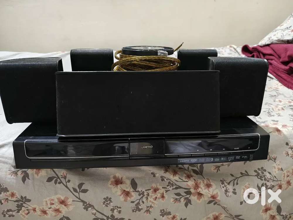 Jamo AV Receiver Pioneer 5.0 speakers home theatre