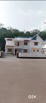 4BHK,2900Sq,10 Cent ,95 Lakh, Kozypilly Boys town,well water