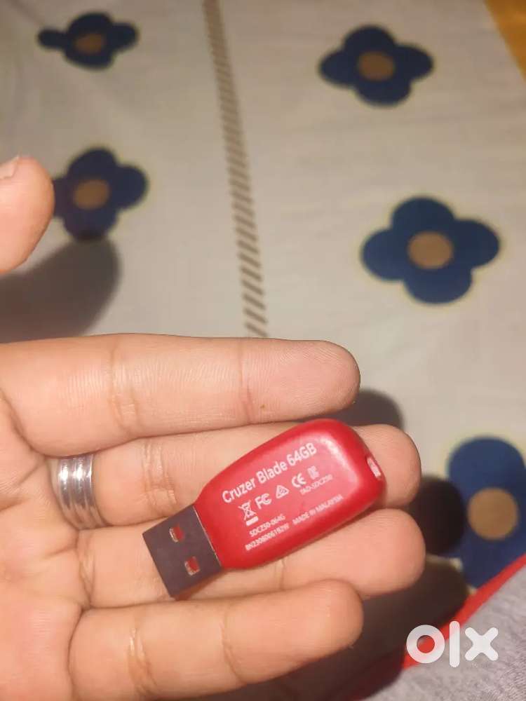 SanDisk 64GB pendrive