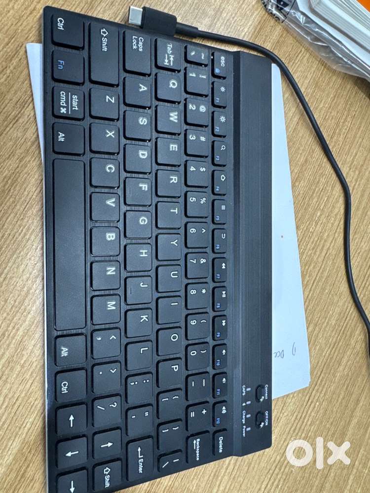 Anker Ultra Slim Keyboard