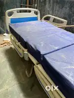 Electronic Hospital Bed 3 Fold with Remote