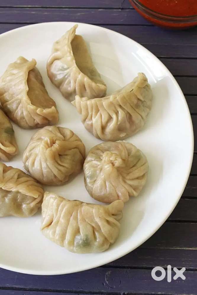 Need momo cook urgently