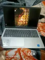 Dell Inspiron 15 3520