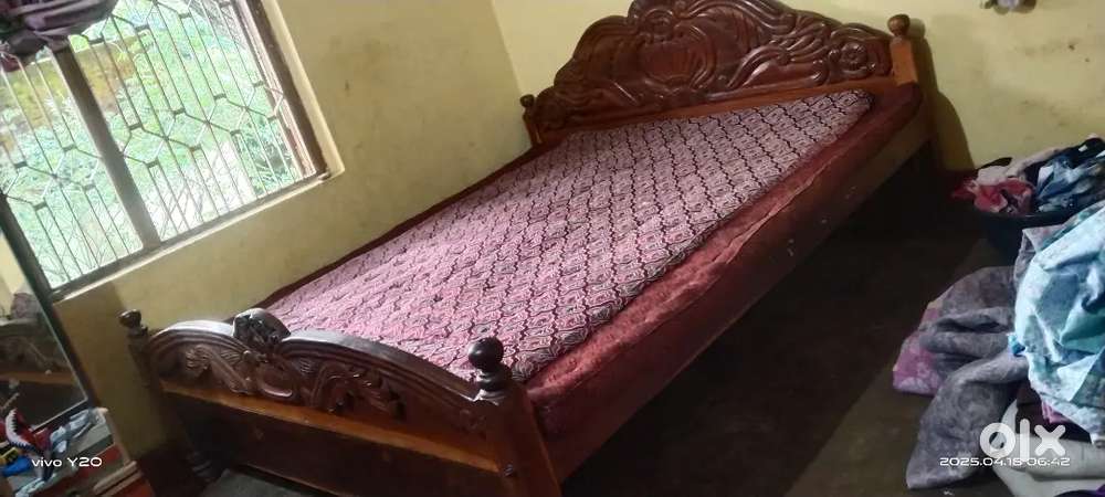 Double size Bed