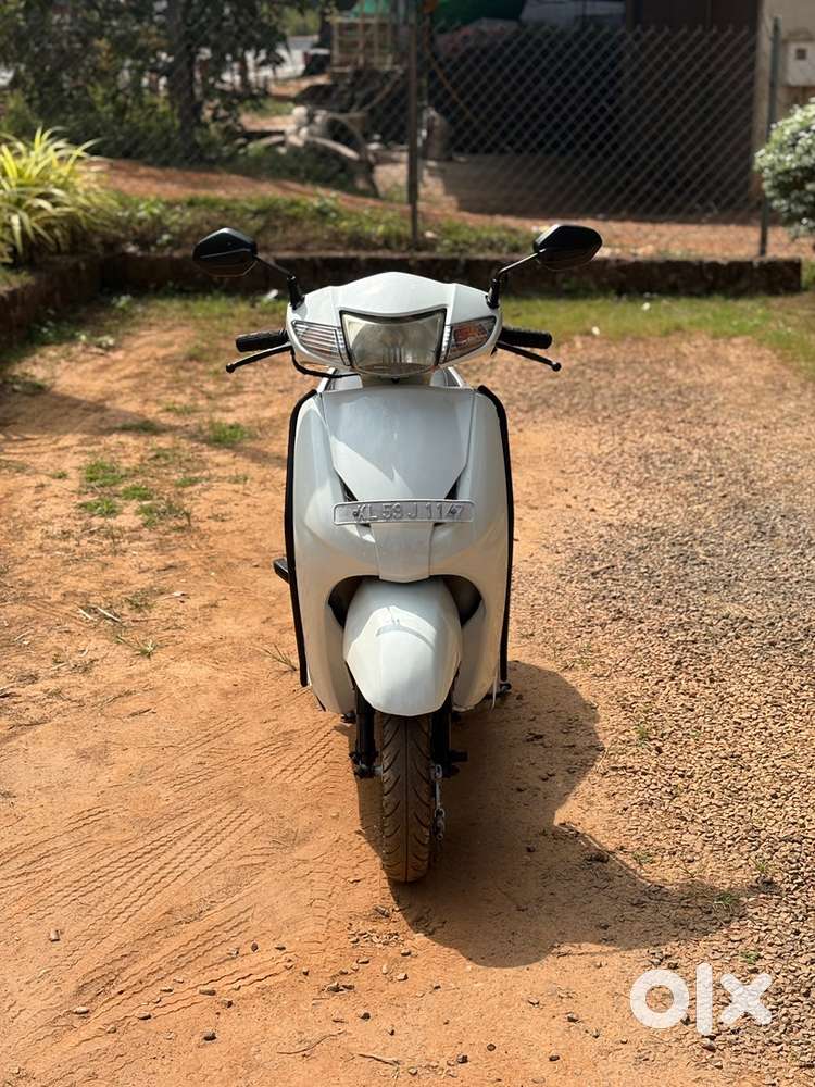 Honda Activa 2014 only ₹22,000