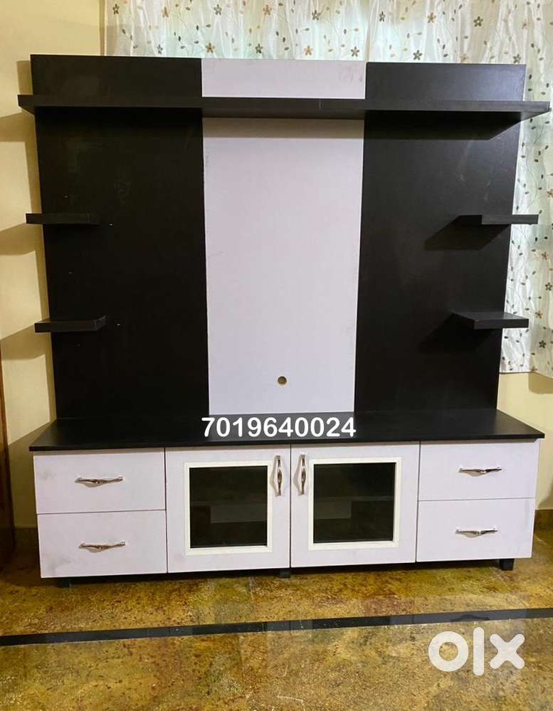 Brand new Tv unit just for 7999