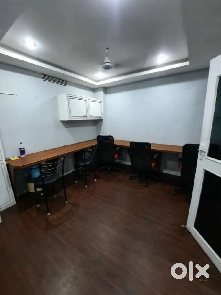 LUXURIOUS FULLY FURNISHED OFFICE AT RENT SAKET SQUARE